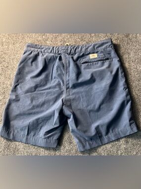 Faherty All Day Shorts Men’s Size 33 Blue 9” Inseam Sporty Golf Beach Vacation
